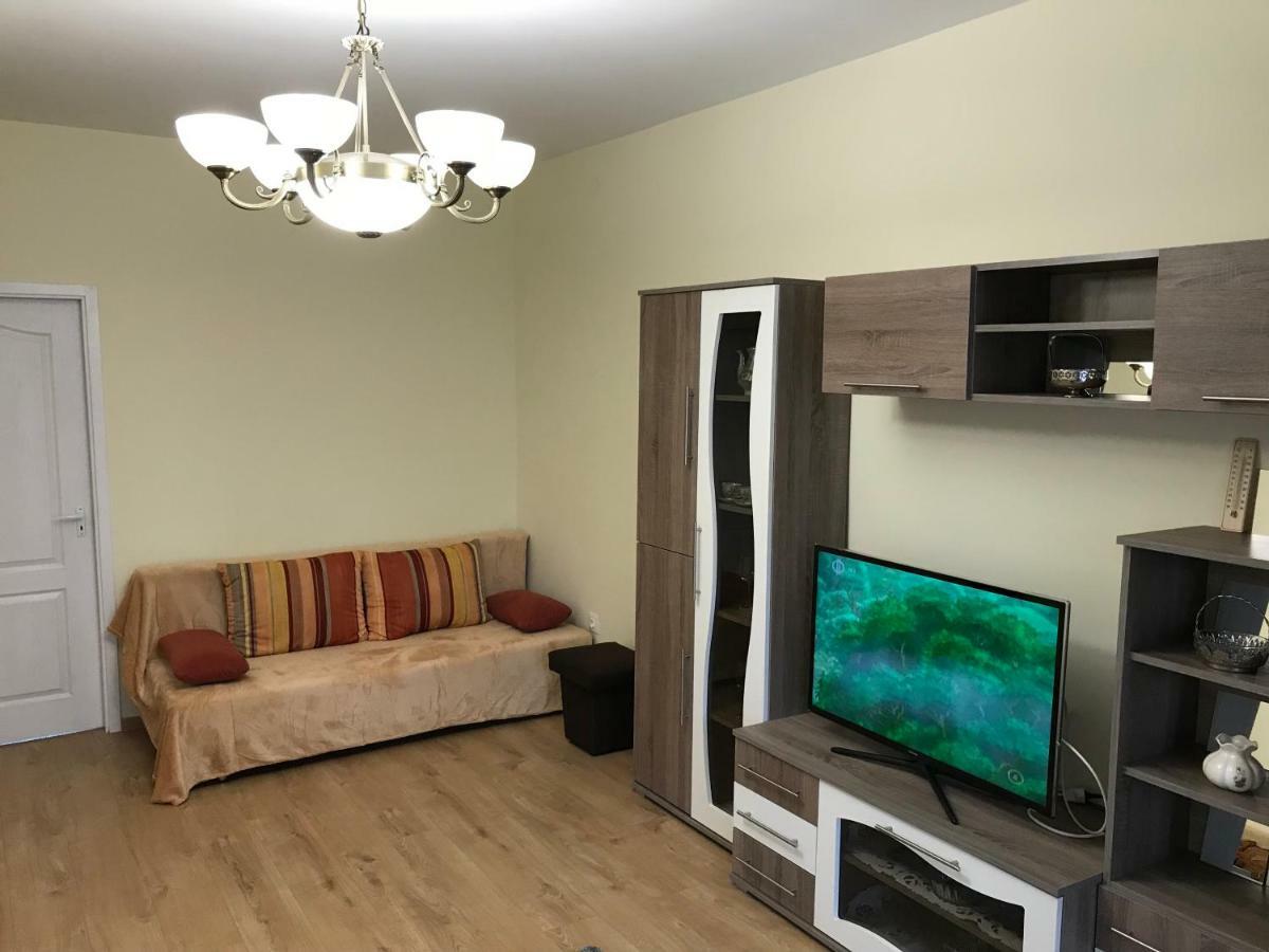 Ella Apartman Ντέμπρετσεν Εξωτερικό φωτογραφία