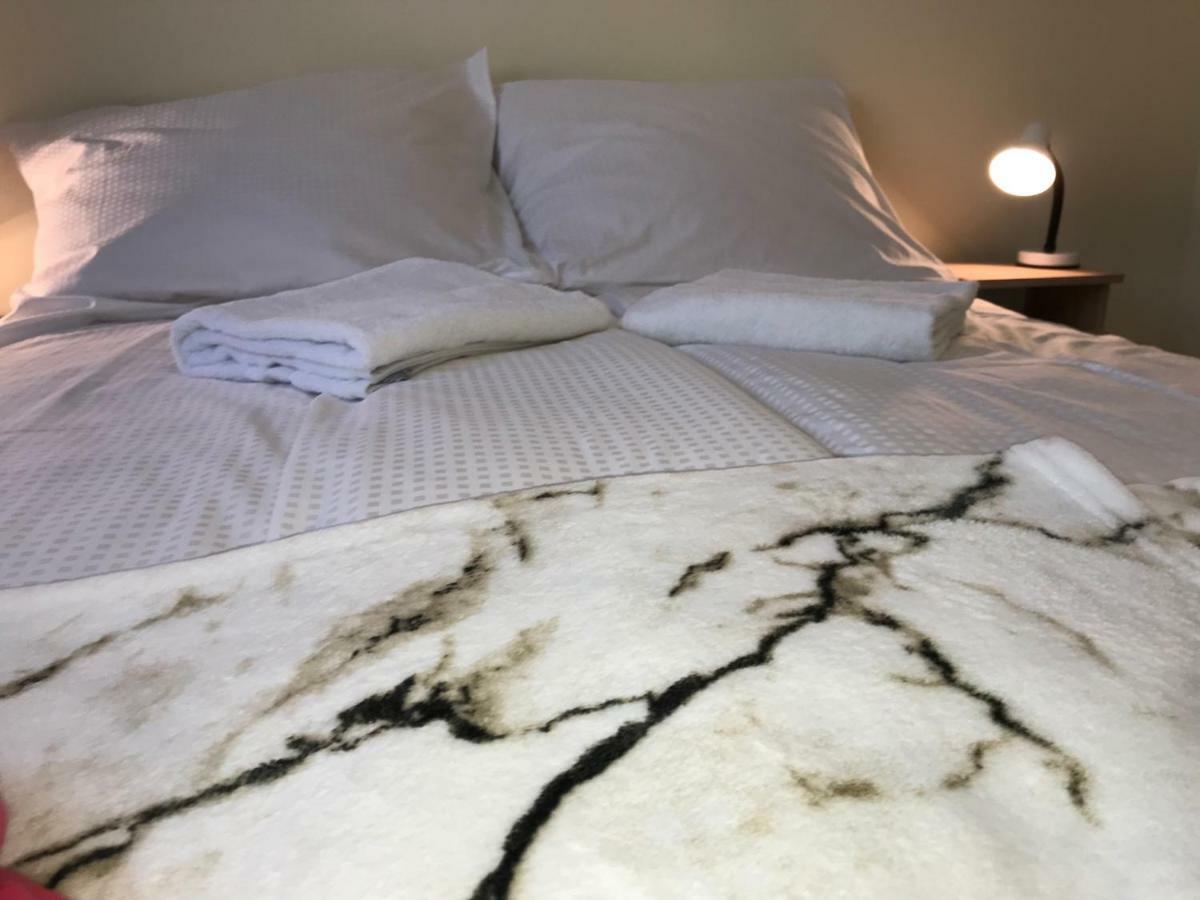 Ella Apartman Ντέμπρετσεν Εξωτερικό φωτογραφία